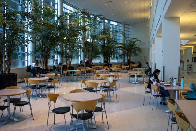 Bowen_FirstDayofSpringSemester22_01-2.jpg